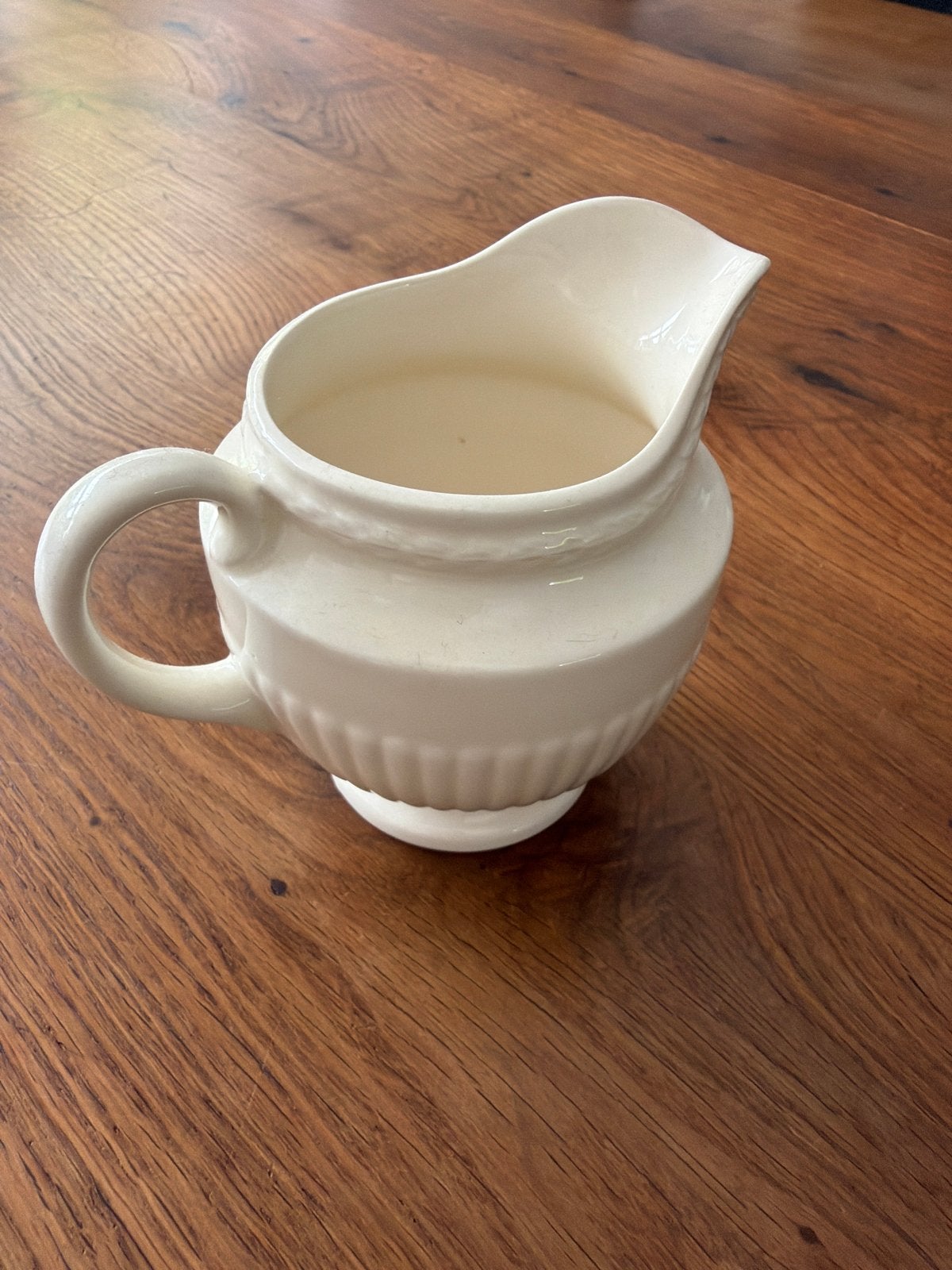 Wedgewood Edme melkkan, Ophalen