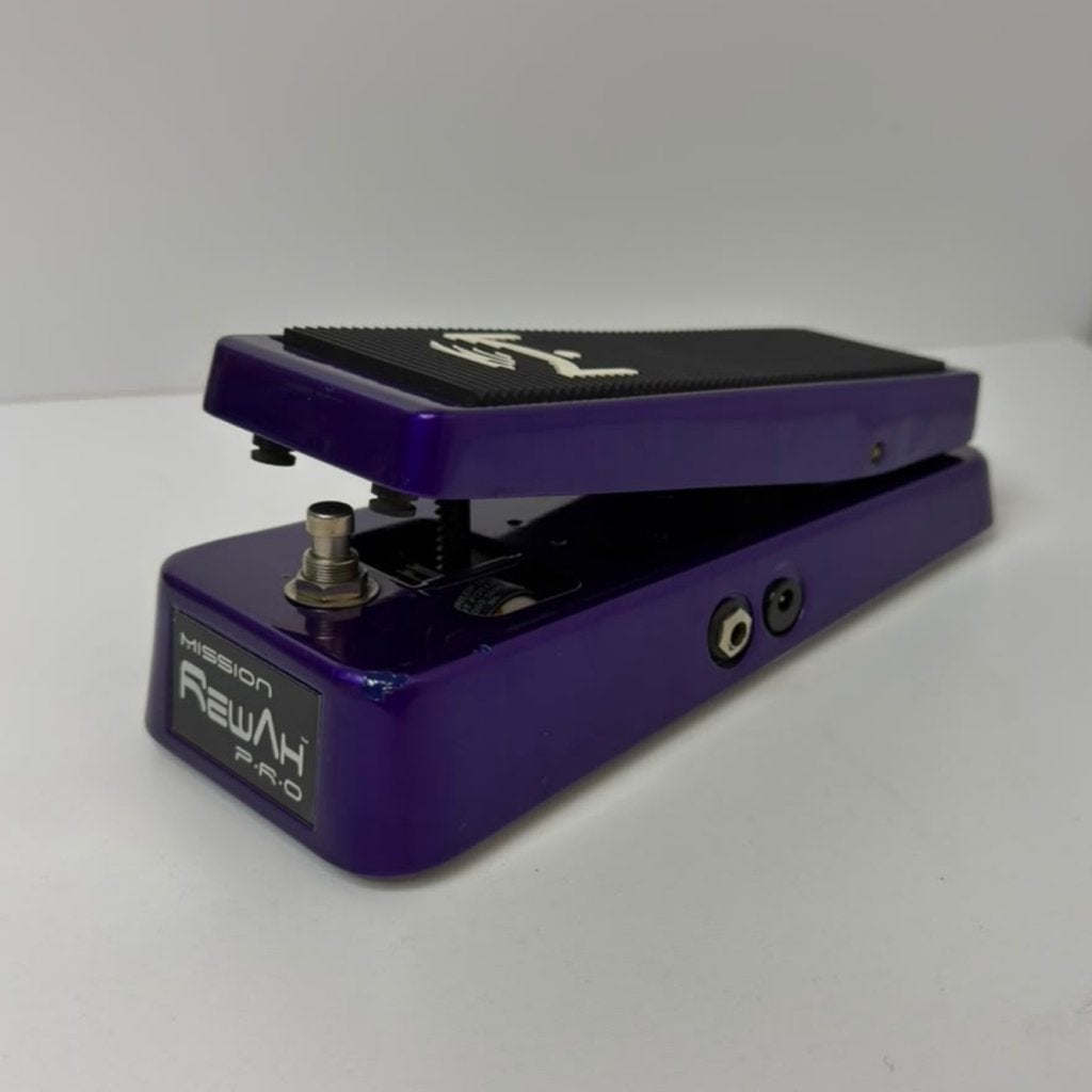 Mission Engineering Rewah Pro Pedaal Paars | Gebruikt, Muziek en Instrumenten, Flex Ltd., Gebruikt, https://flex.com/contact-us