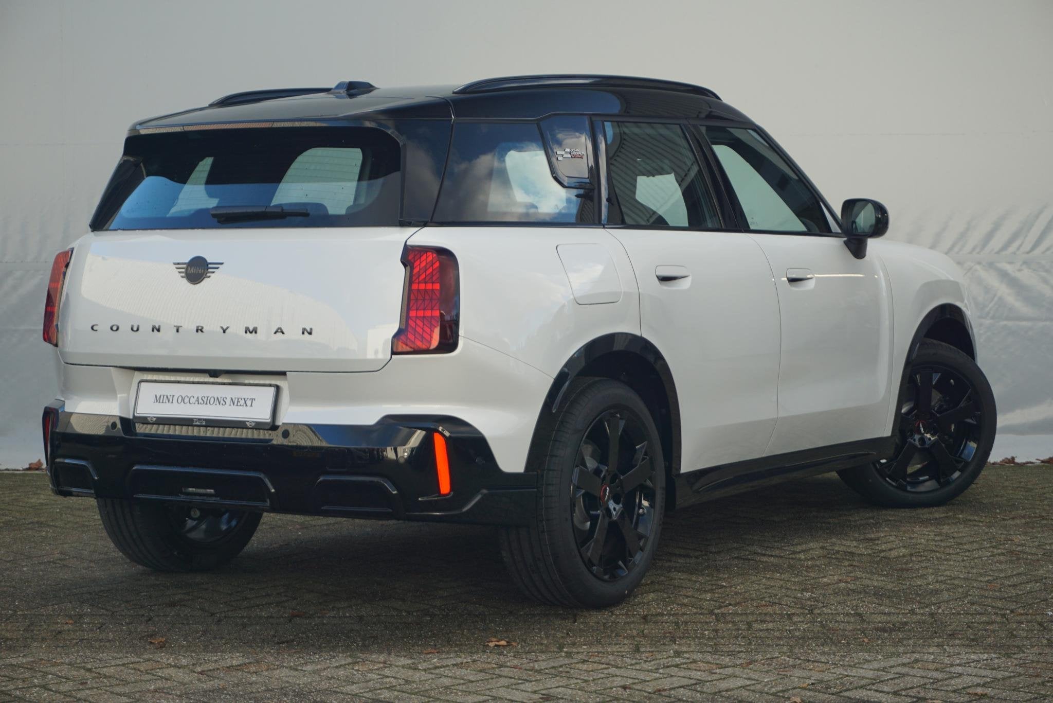 MINI Countryman C John Cooper Works Uitvoering | Pakket S |, Auto's, Stof, Met garantie (alle), Wit, Origineel Nederlands