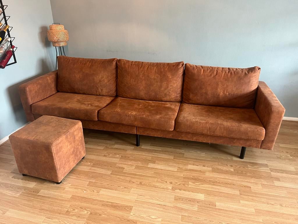 Comfortabele 3-zitsbank met hocker - Bruin stof, Huis en Inrichting, Banken | Bankstellen, Zo goed als nieuw, Rechte bank, Driepersoons