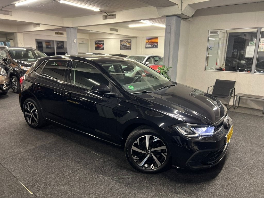 Volkswagen Polo 1.0 TSI *NAP*NL*Facelift*5drs*2021, Voorwielaandrijving, Gebruikt, 1072 kg, Origineel Nederlands
