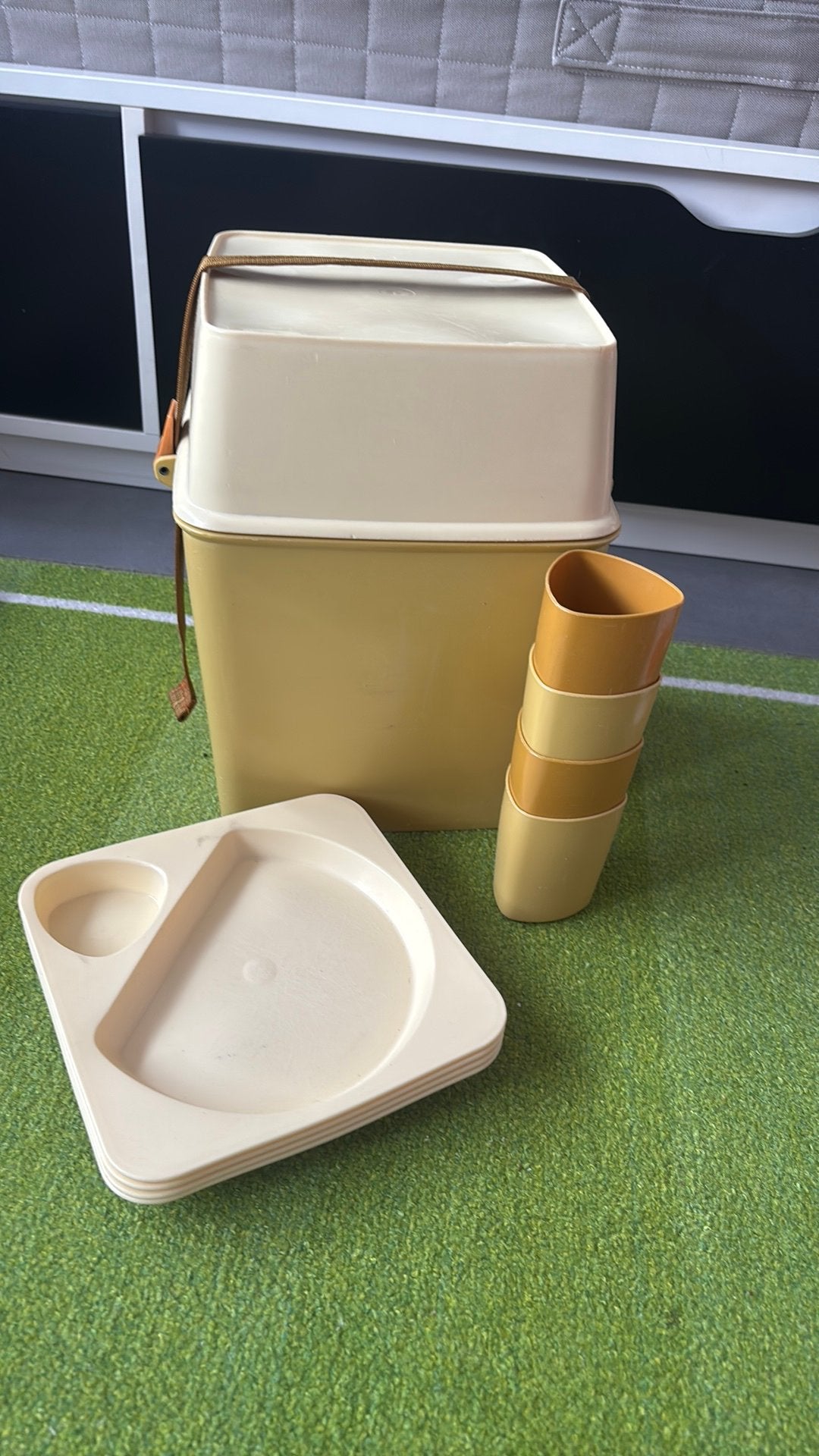 Vintage design picknick set, Huis en Inrichting, Keuken | Tupperware, Zo goed als nieuw, Overige typen, Ophalen of Verzenden