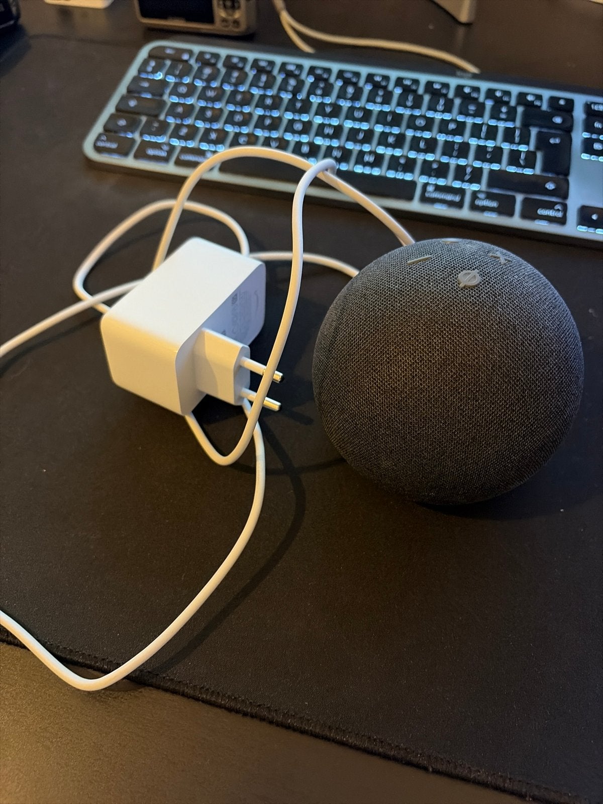 Amazon Echo Dot (4e generatie) - Smart Speaker, Ophalen of Verzenden, Zo goed als nieuw
