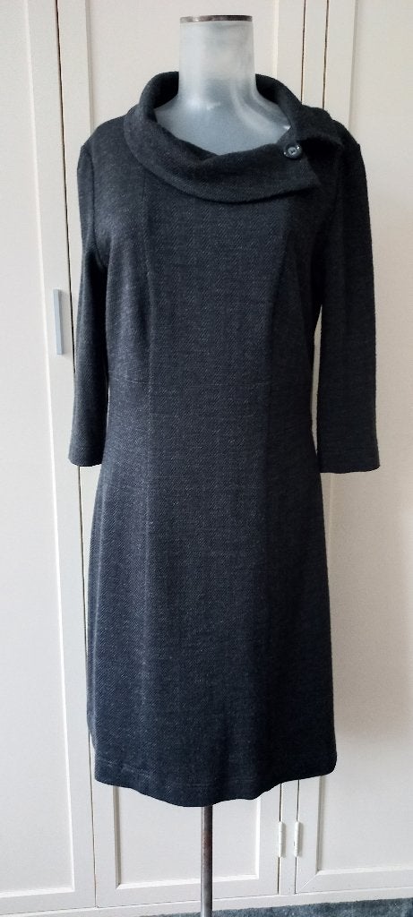 Marie Lund Copenhagen jurk maat 38-40 zgan, Maat 38/40 (M), Ophalen of Verzenden, Grijs, Boven de knie