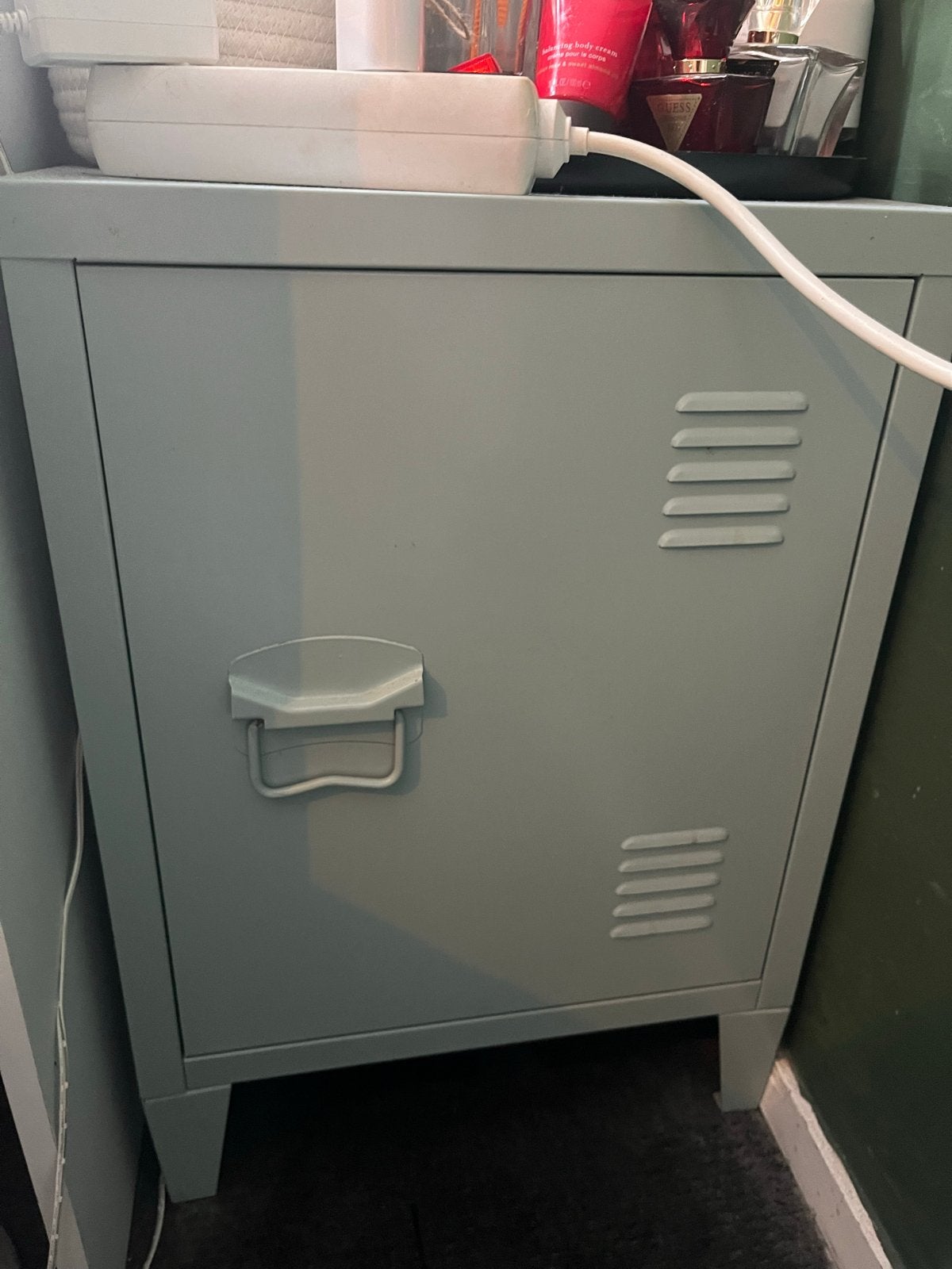 Lichtblauwe metalen kast/locker, Ophalen, Gebruikt, Nachtkastje