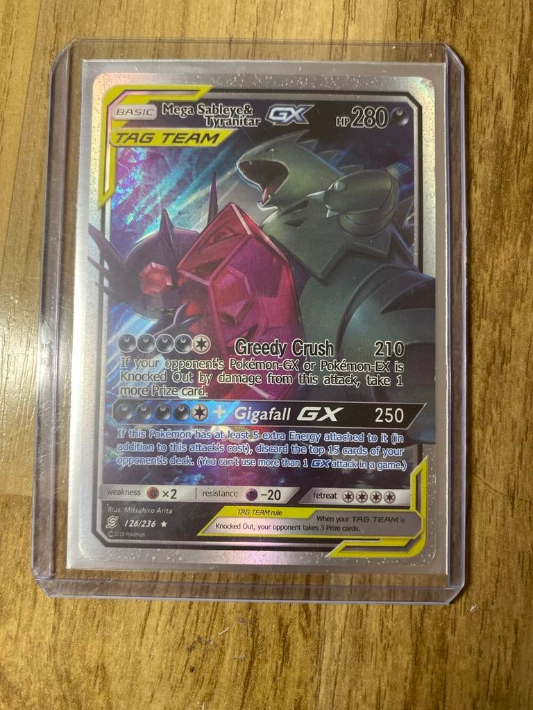 Mega Sableye & Tyranitar GX TAG TEAM Pokémon Kaart, Ophalen of Verzenden, Zo goed als nieuw, Losse kaart, Foil