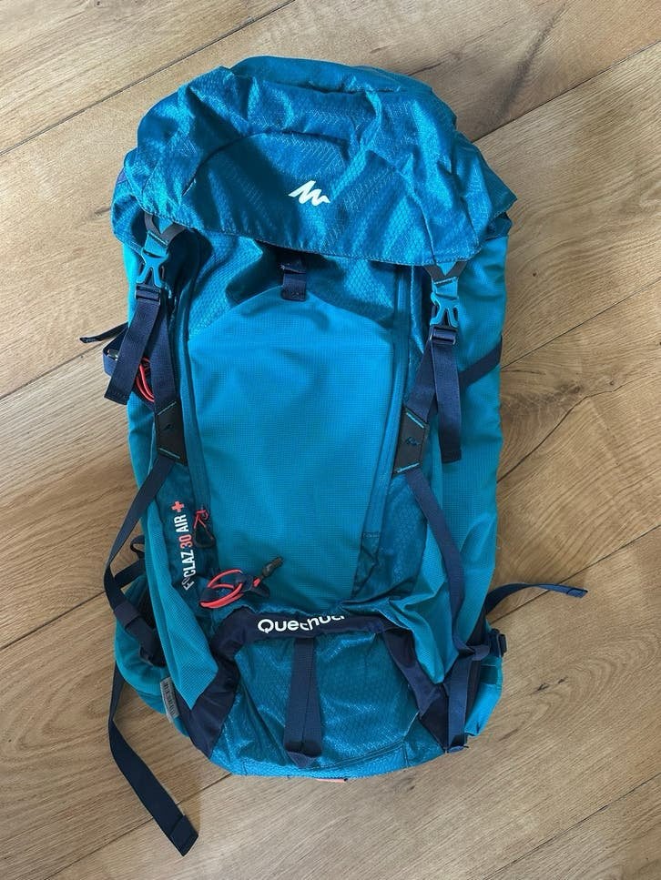 Nieuwe Quechua Forclaz 30 Air+ rugzak van Decathlon, Ophalen, Nieuw, Rugzak