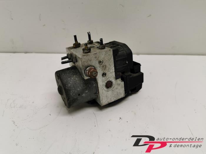 ABS Pomp van een MG ZR, Auto-onderdelen, Gebruikt, -, -, Ophalen of Verzenden
