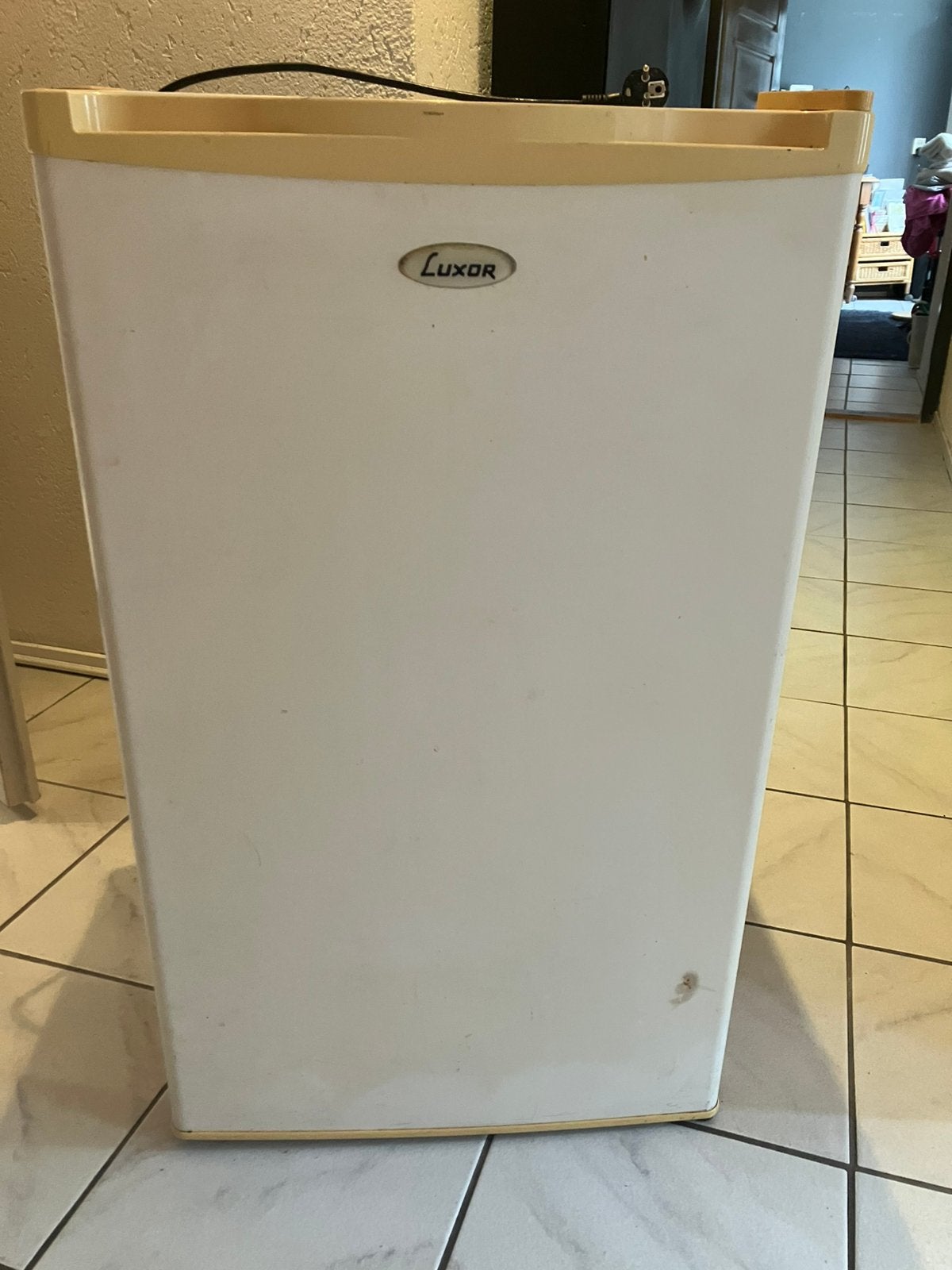 Goed werkende vriezer Tafel model, Witgoed en Apparatuur, Vriezers en Diepvrieskisten, Ophalen, Zo goed als nieuw, Minder dan 60 cm