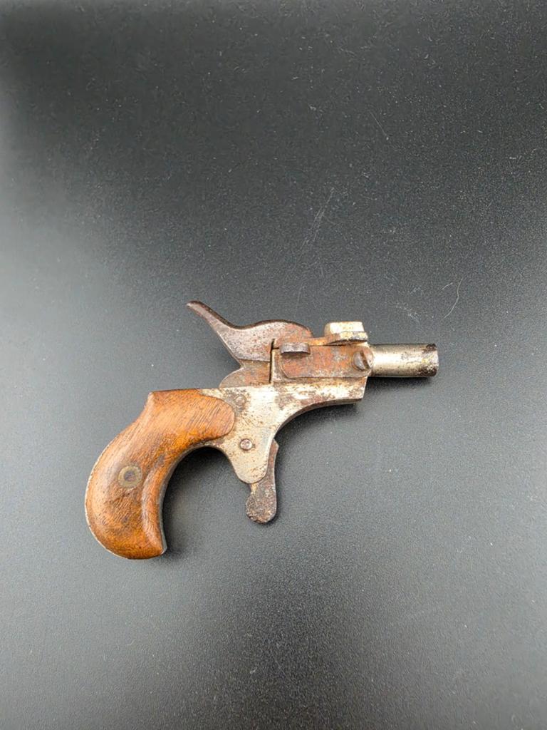 Antiek miniatuur pistool - decoratie of verzamelobject, Ophalen of Verzenden, Gebruikt