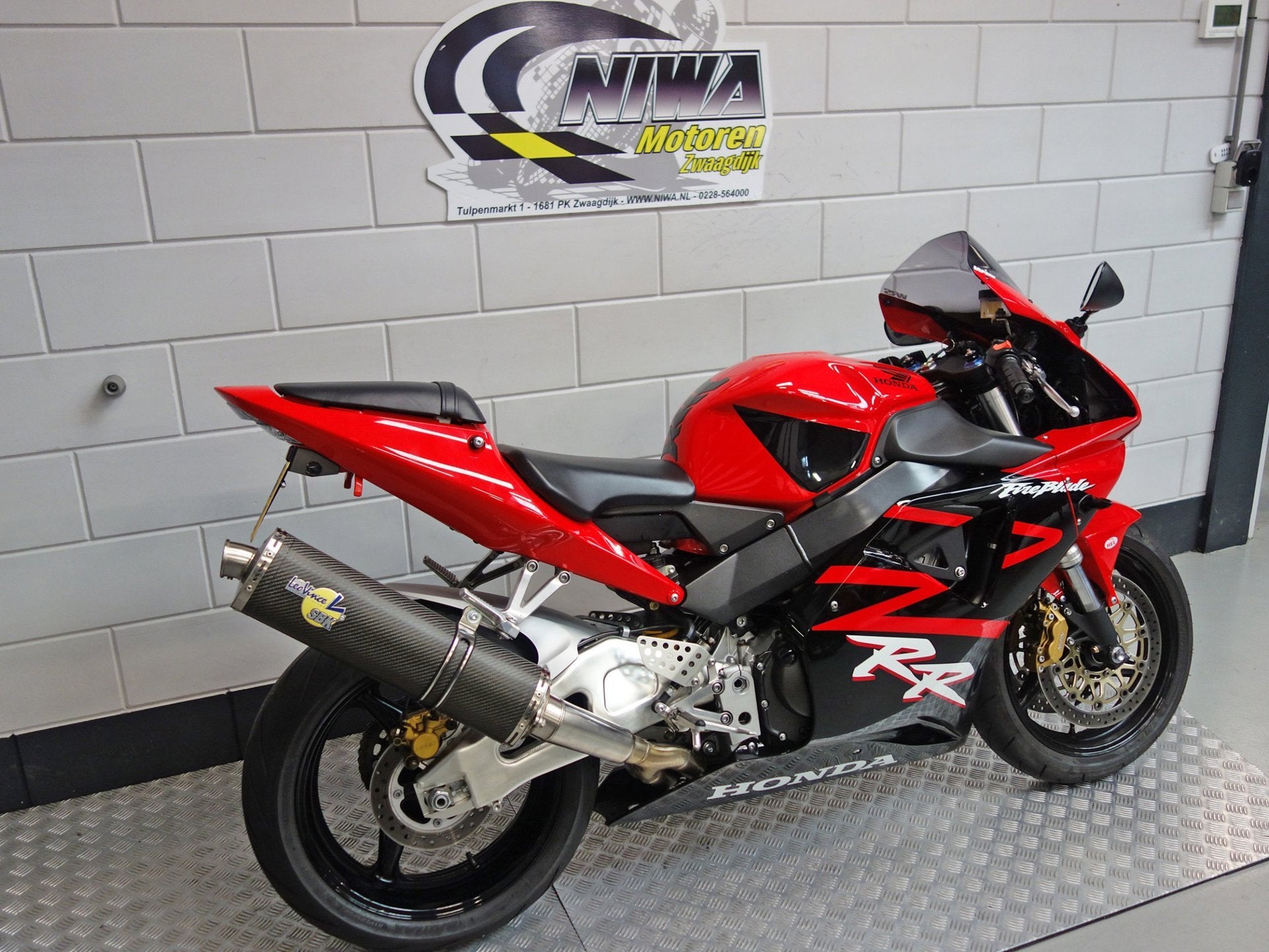 Honda CBR 900RR Fireblade, Sport, Meer dan 35 kW, Handgeschakeld, 954 cc