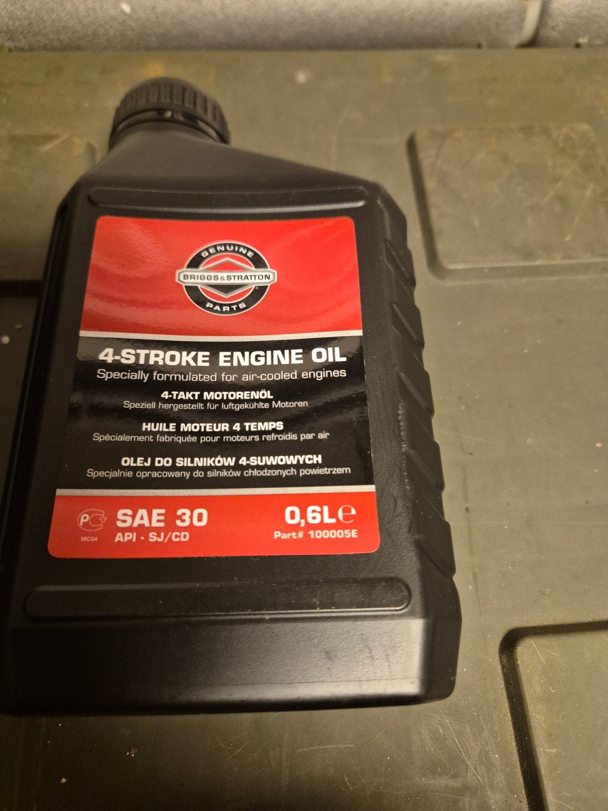 Briggs & Stratton 4-takt motorolie SAE 30, 0.6L, Ophalen of Verzenden