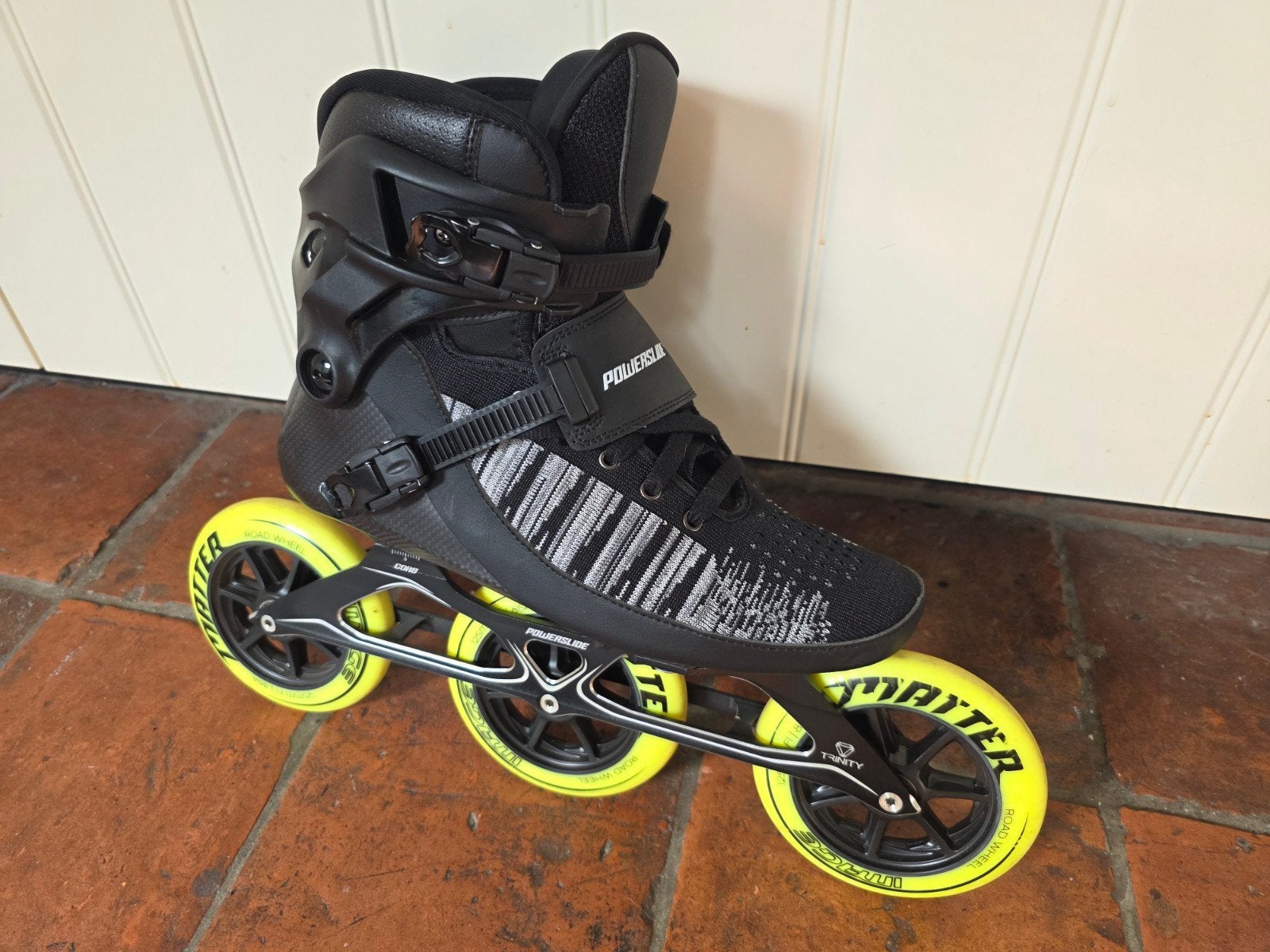 Powerslide Grand Prix Trinity Inline Skates skeelers 45, Ophalen of Verzenden, Zo goed als nieuw, Overige typen, Overige merken