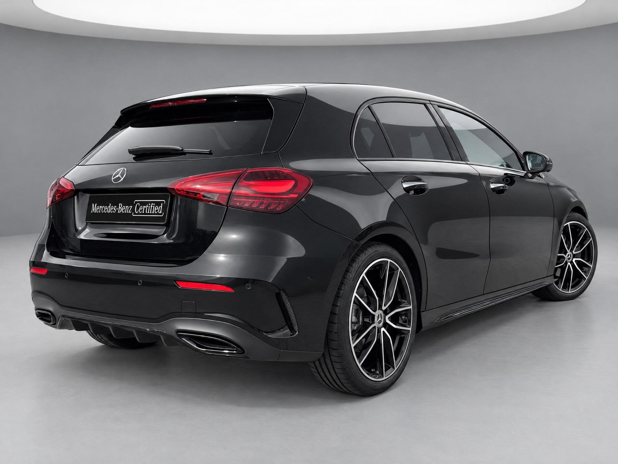 Mercedes-Benz A 180 Business Solution AMG | AMG Plus Pakket, 136 pk, 4 cilinders, Zwart, Origineel Nederlands