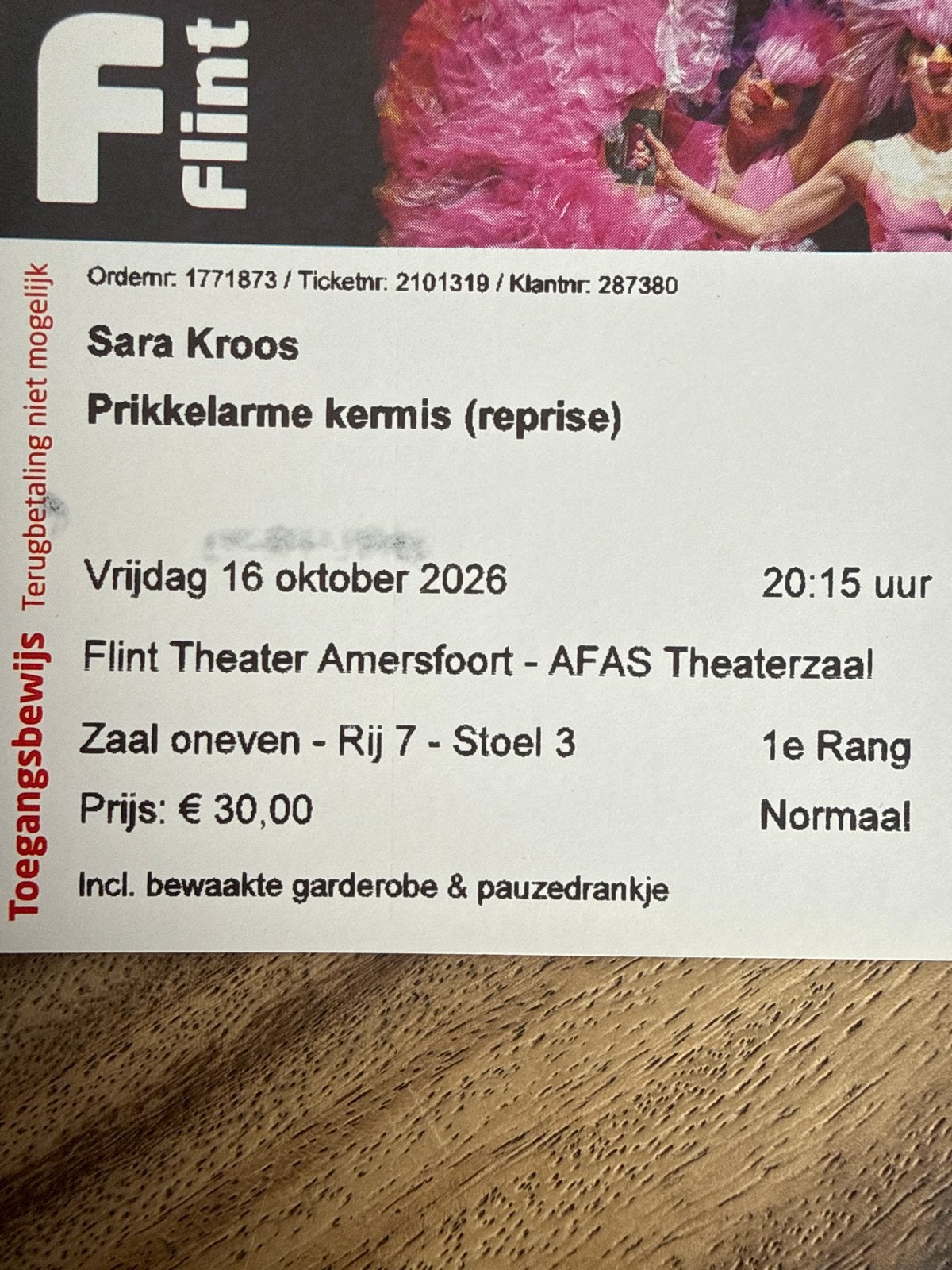 Twee kaartje voor Sara Kroos in de Flint Amersfoort