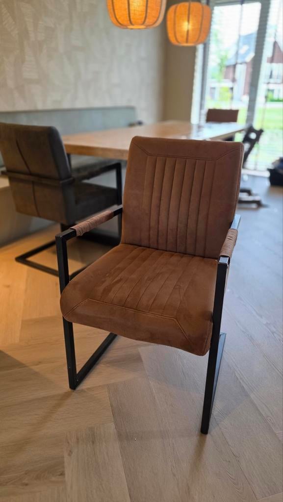 6 comfortabele eetkamerstoelen, Huis en Inrichting, Stoelen, Ophalen, Zo goed als nieuw, Bruin, Vijf, Zes of meer stoelen