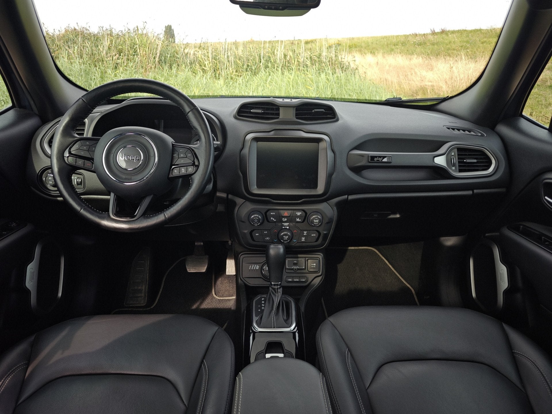 Jeep Renegade 240pk Plug-in Hybrid 80th Anniversary | Panora, Auto's, Jeep, Automaat, Gebruikt, Zwart, Blauw
