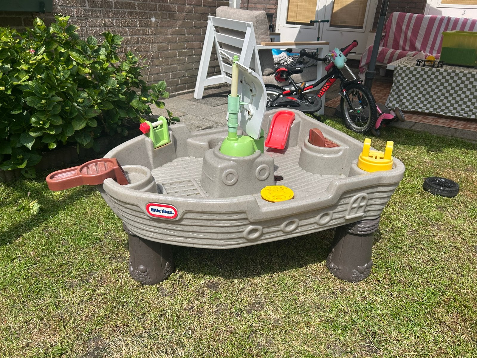 Little Tikes Piraten Water Tafel - Urenlang Speelplezier!, Ophalen, Gebruikt