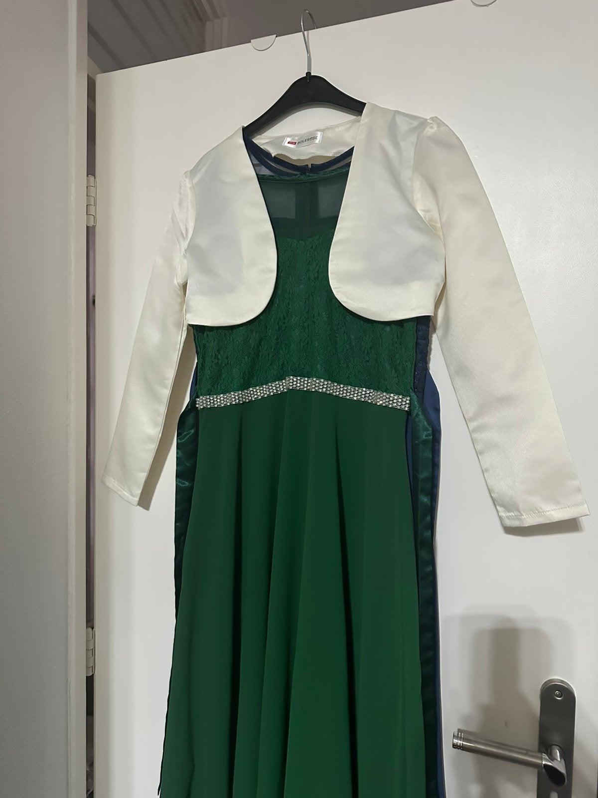 2 feestjurken voor meisjes (maat 164/14 jaar) + beige bolero, Overige typen, Beige, Ophalen of Verzenden, Zo goed als nieuw