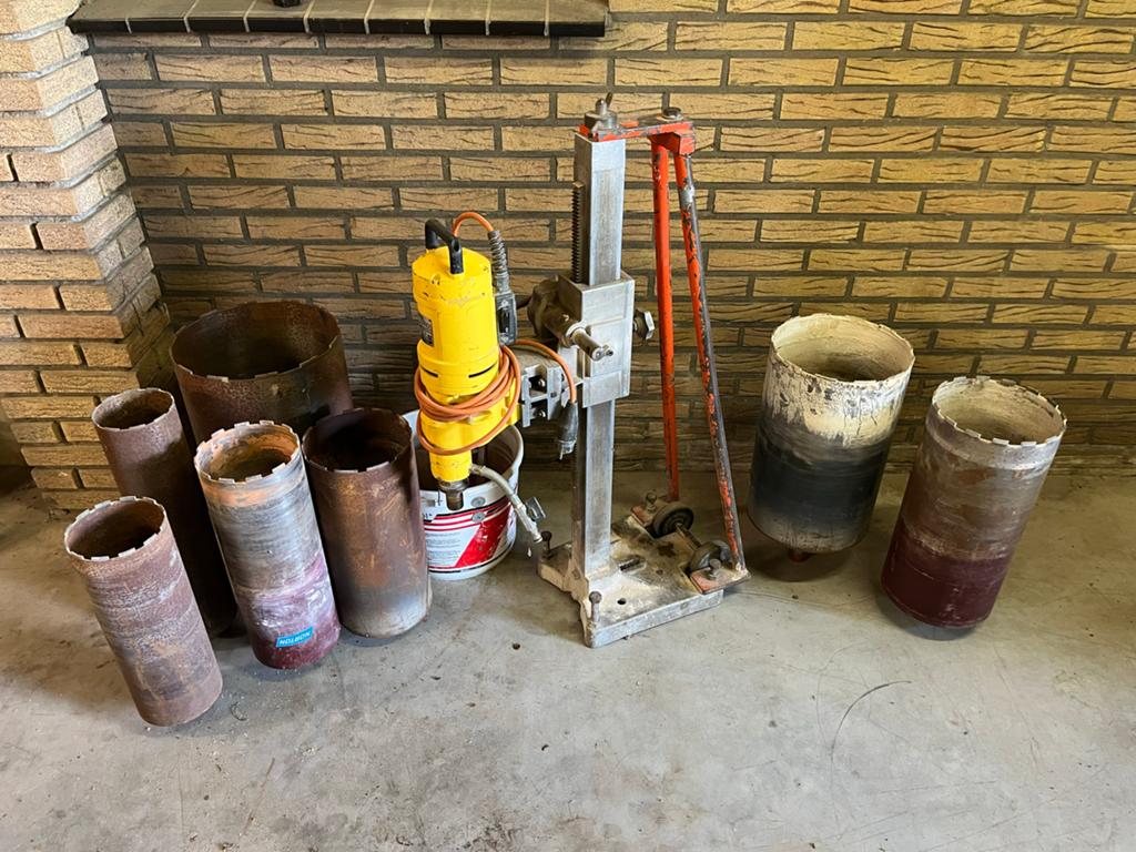 Weka DK 32 Diamantboor Kernboor Machine met Boorstatief, Variabele snelheid, Ophalen, Boormachine, Gebruikt