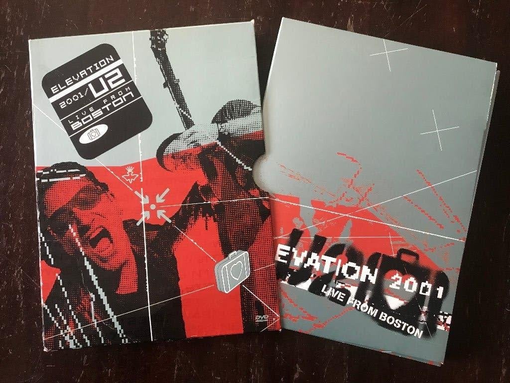 U2 Elevation Tour 2001 Live from Boston ( 2 DVD Box ), Alle leeftijden, Ophalen of Verzenden, Zo goed als nieuw, Concert