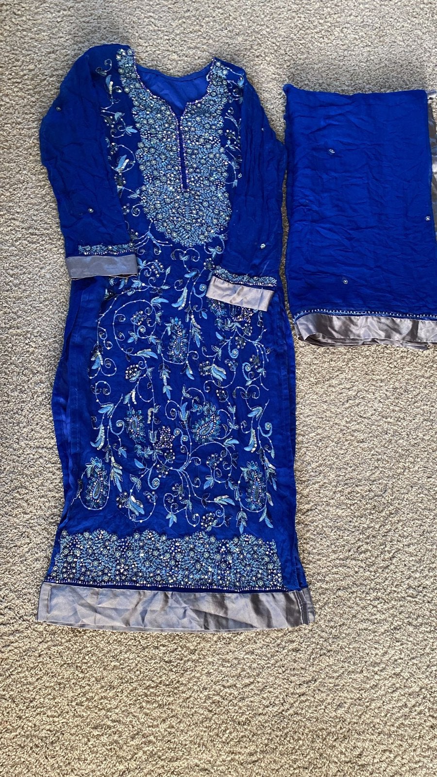 Indian bollywood salwar kameez blauw 2 delig bewerkt, Kleding | Dames, Gelegenheidskleding, Overige typen, Blauw, Maat 46/48 (XL) of groter