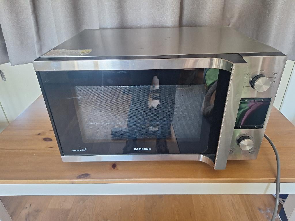 Samsung Combi-oven MC457TGRCSR, Witgoed en Apparatuur, Ovens, Gebruikt, Vrijstaand, Oven met grill, Minder dan 45 cm, 60 cm of meer
