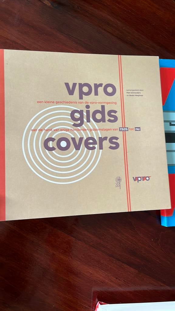 Elja Looijestijn - VPRO Gids covers, Ophalen of Verzenden, Zo goed als nieuw, Elja Looijestijn; Maarten van Bracht