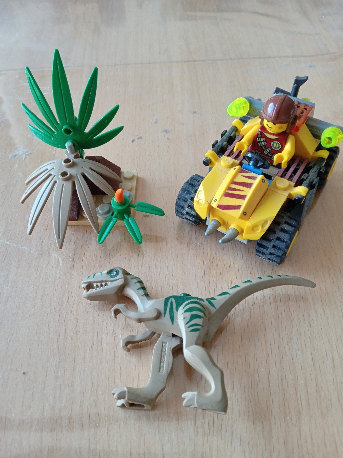 LEGO Dino 5882 Coelophysis Hinderlaag Ambush Attack, Kinderen en Baby's, Speelgoed | Duplo en Lego, Gebruikt, Overige thema's