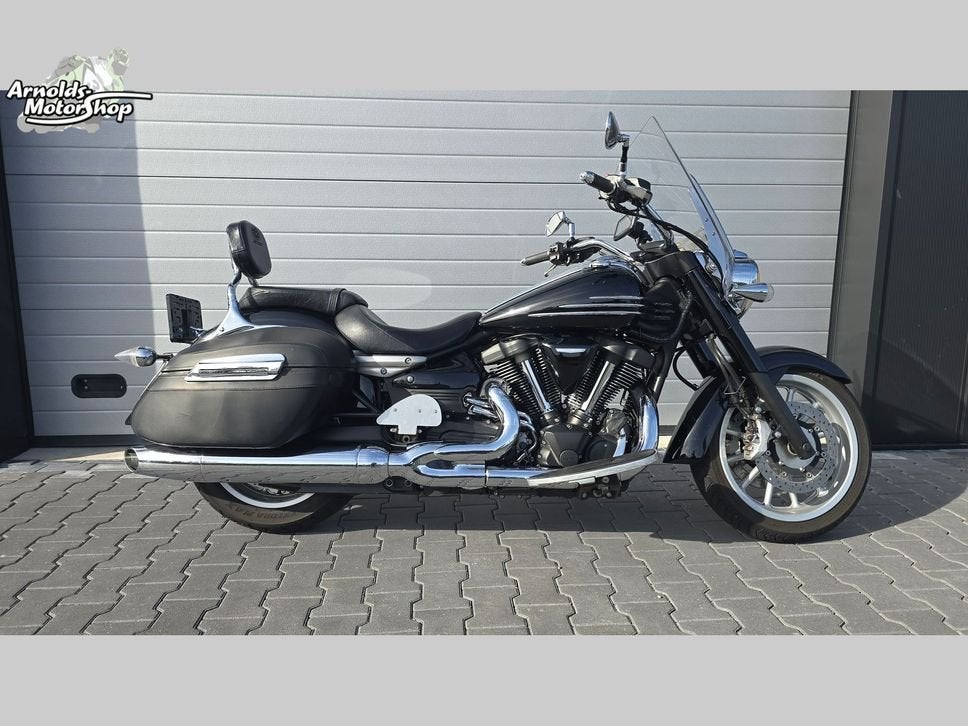 YAMAHA XV 1900 MIDNIGHT STAR (bj 2018) 38.849 km, Motoren, 2 cilinders, Onbekend, Meer dan 35 kW, YAMAHA