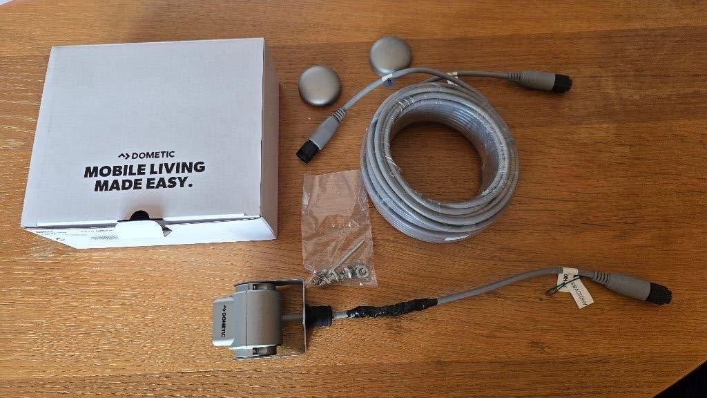 Dometic Cam45 achteruitrijcamera van 205 euro voor 99 euro, Ophalen of Verzenden, Zo goed als nieuw