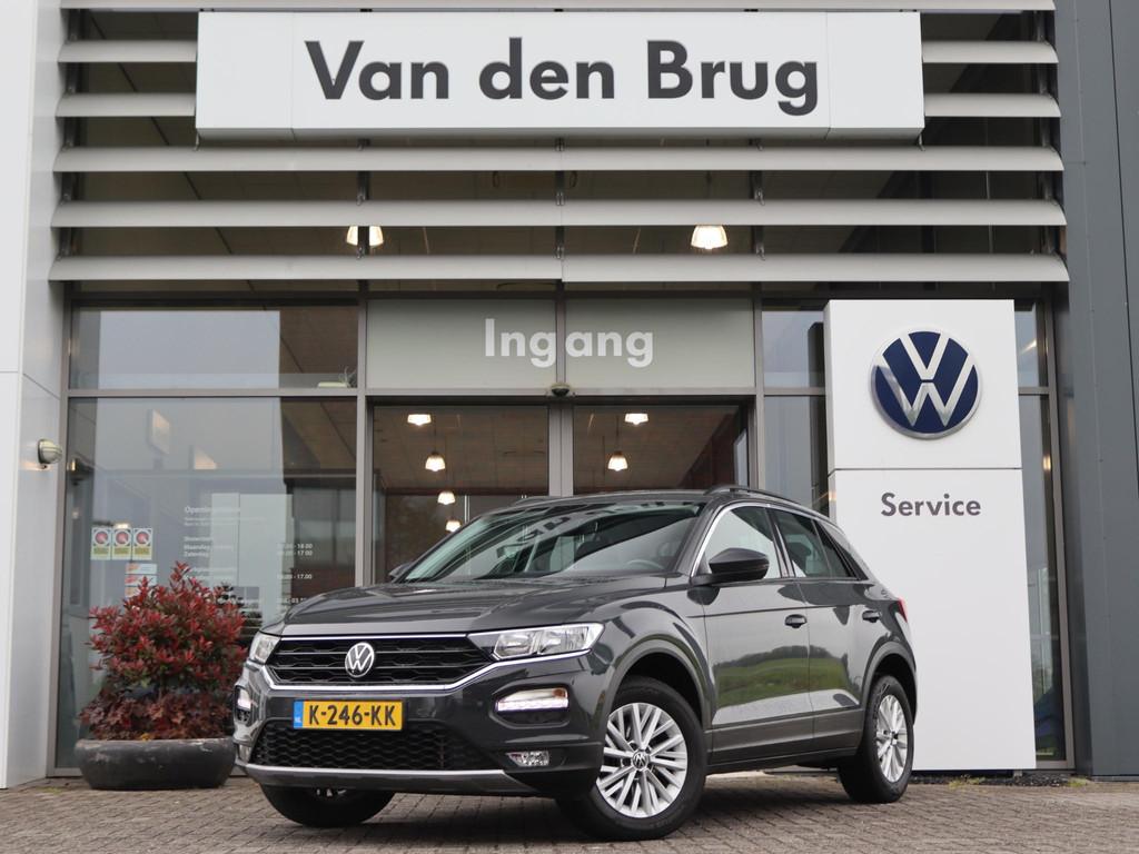 Volkswagen T-Roc 1.5 TSI 150 pk Style | Trekhaak | Adaptive, Auto's, Volkswagen, Voorwielaandrijving, Stof, 150 pk, Origineel Nederlands