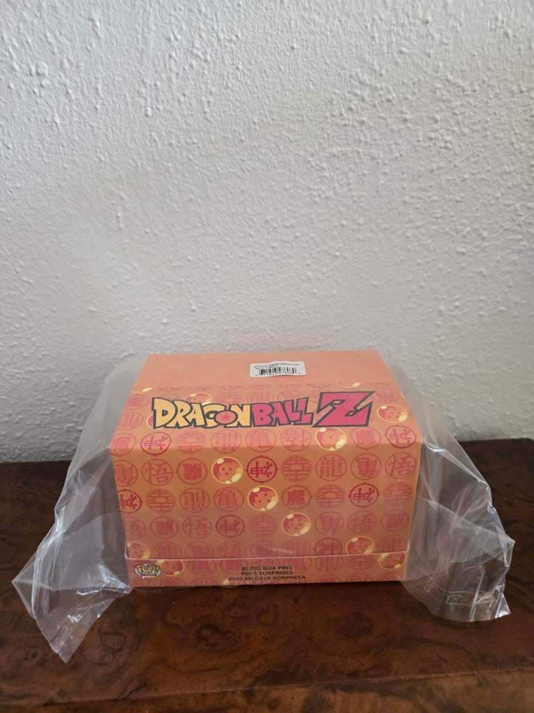 Sealed doos Pop! Pin Dragon Ball Z, Verzamelen, Speldjes, Pins en Buttons, Nieuw, Speldje of Pin, Figuurtje, Ophalen of Verzenden