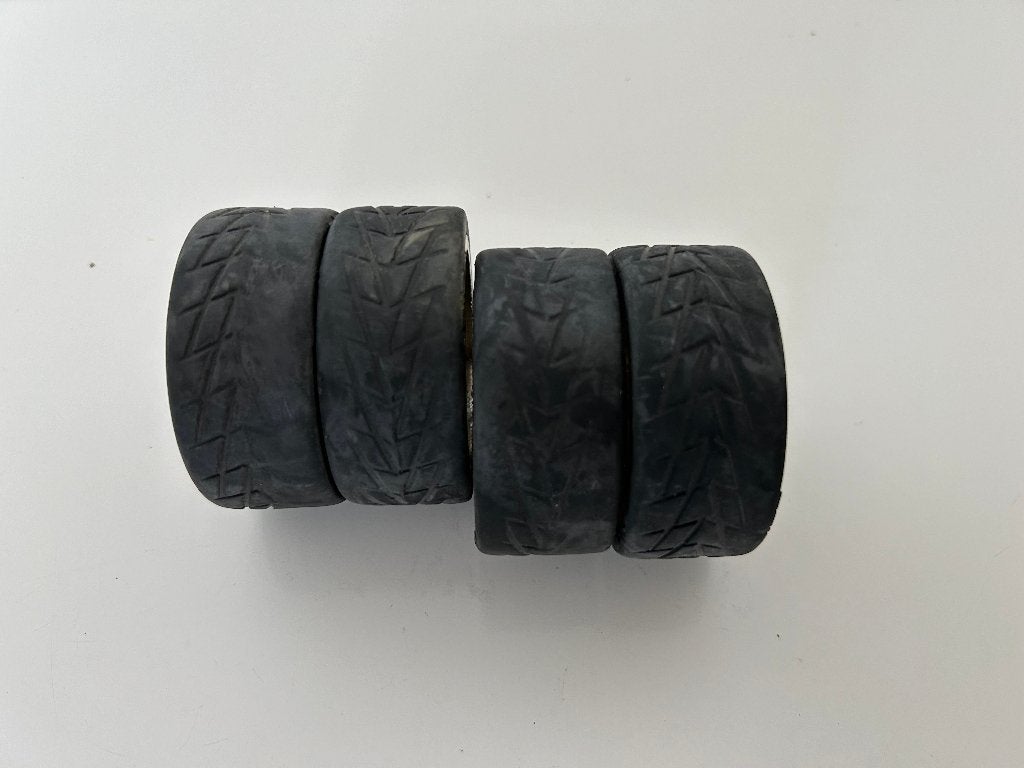 4x Tamiya banden met velg 1/10 rc auto, Ophalen of Verzenden, Gebruikt, Onderdeel
