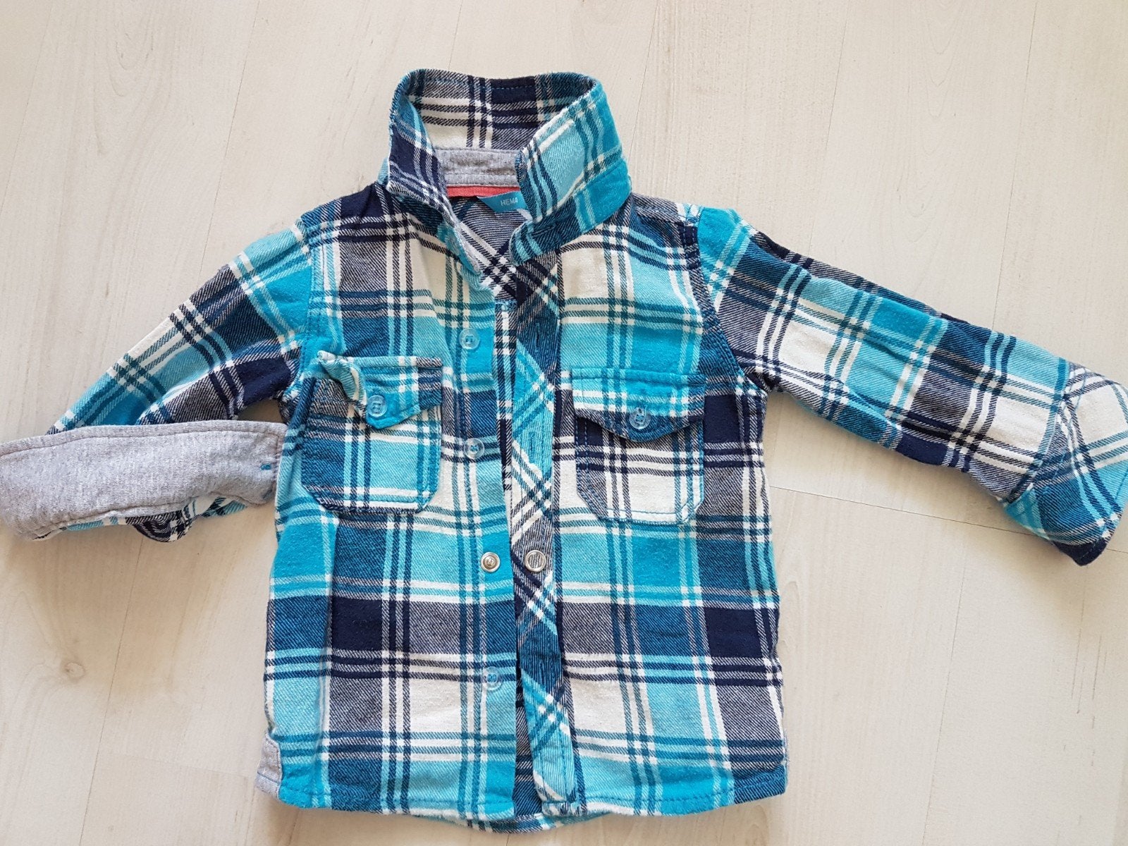 Zgan stoer overhemd HEMA maat 74, Kinderen en Baby's, Babykleding | Maat 74, Ophalen of Verzenden, Zo goed als nieuw, Overhemdje of Bloesje
