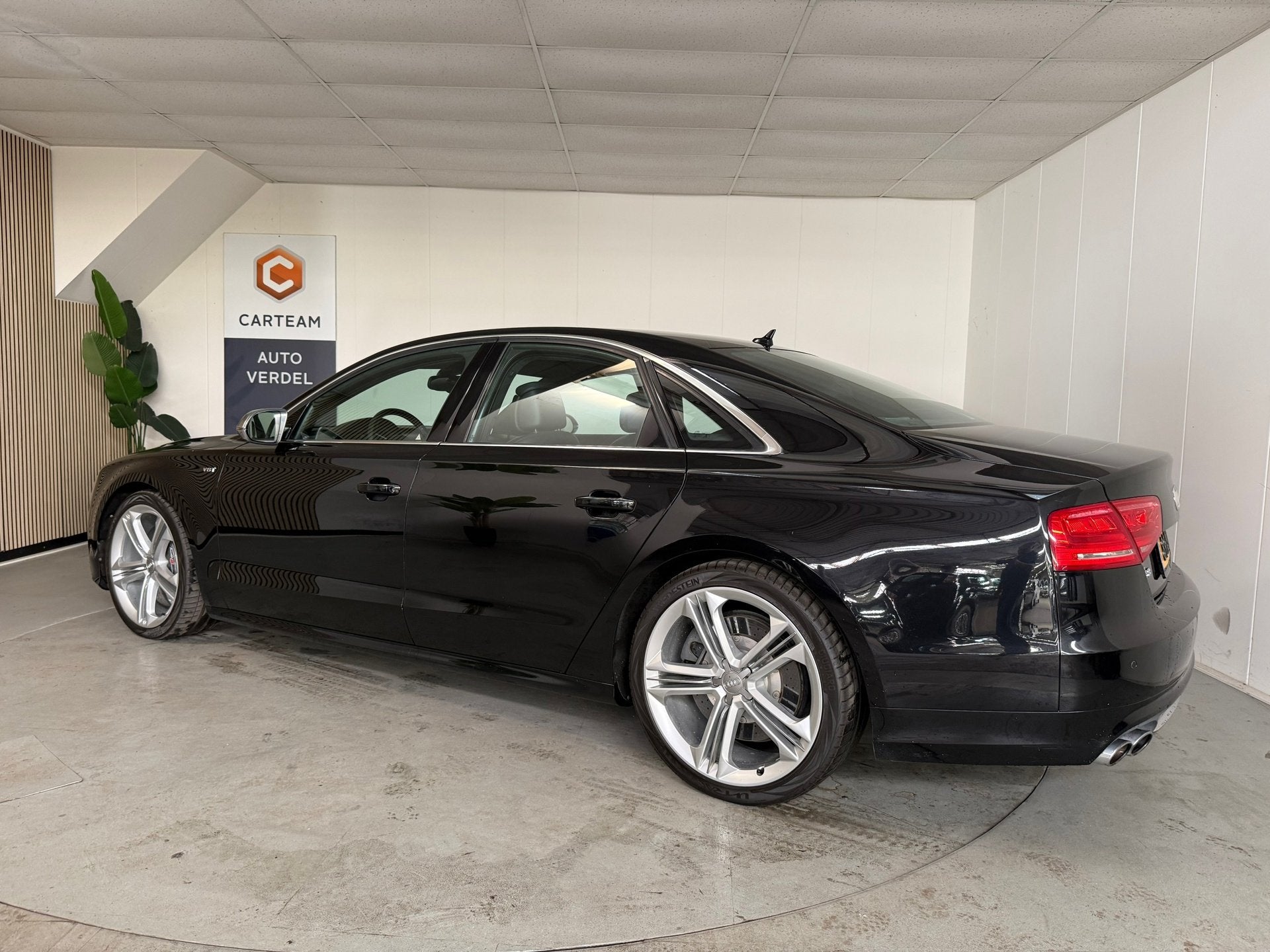 Audi A8 4.0 TFSI S8 quattro Pro Line+ Alle opties !, Auto's, Audi, Automaat, Euro 5, 8 cilinders, Bedrijf