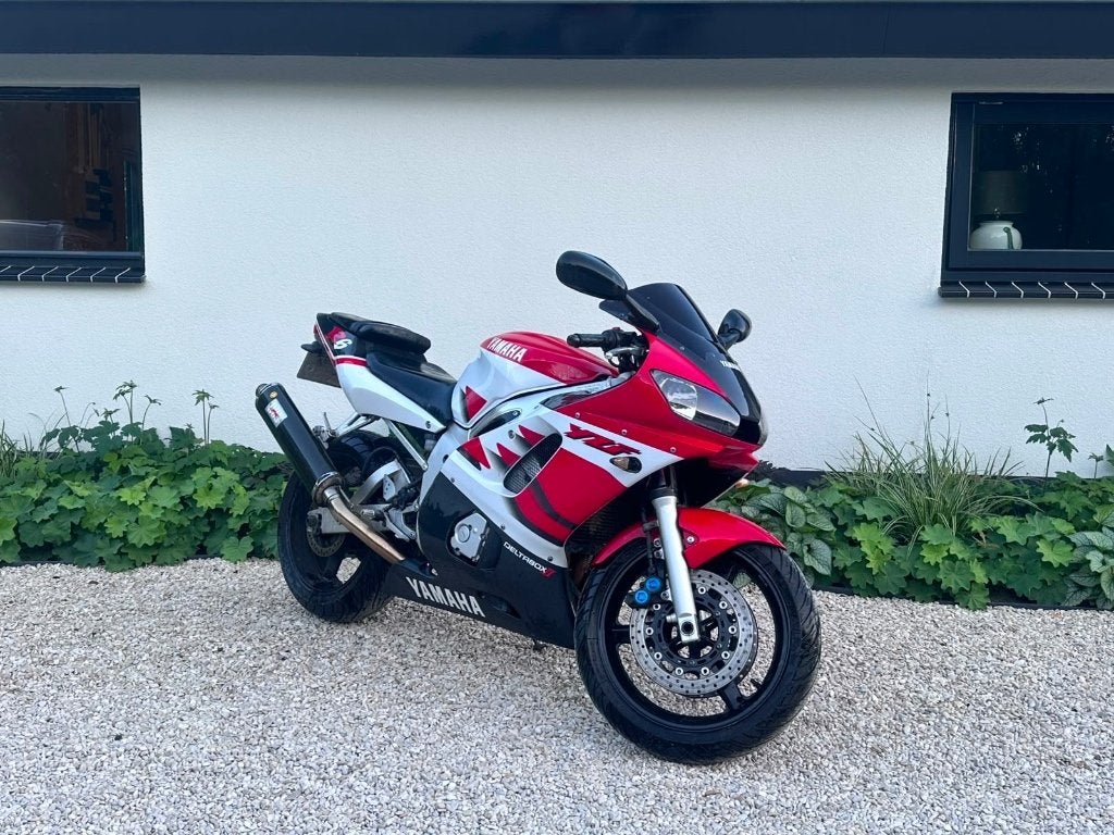 Mooie motor Yamaha YZF-R6 mag weg! Buitenkans!, Occasion, Super Sport, Particulier, 600 cc