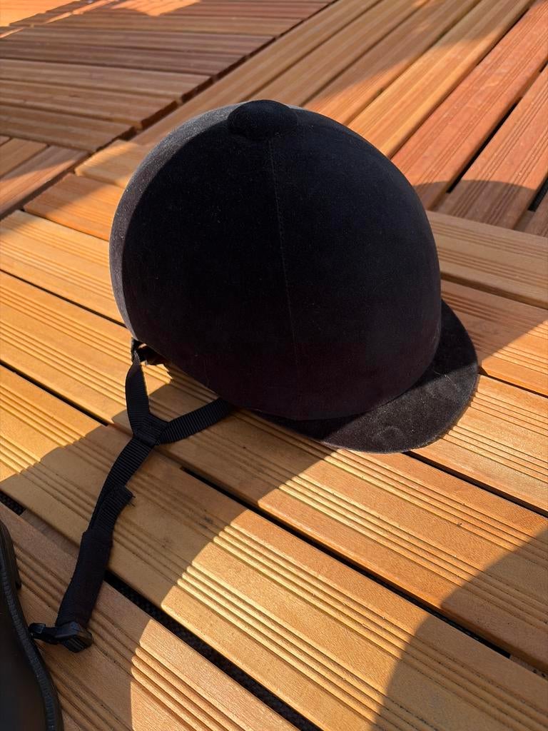 Paardrijcap mt 55, Dieren en Toebehoren, Ophalen, Zo goed als nieuw, Dressuur, Cap