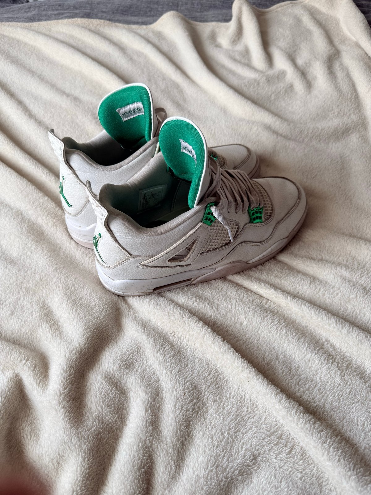 Nike Air Jordan 4 Retro 'Pine Green' sneakers, Ophalen of Verzenden, Gedragen, Wit, Sneakers of Gympen