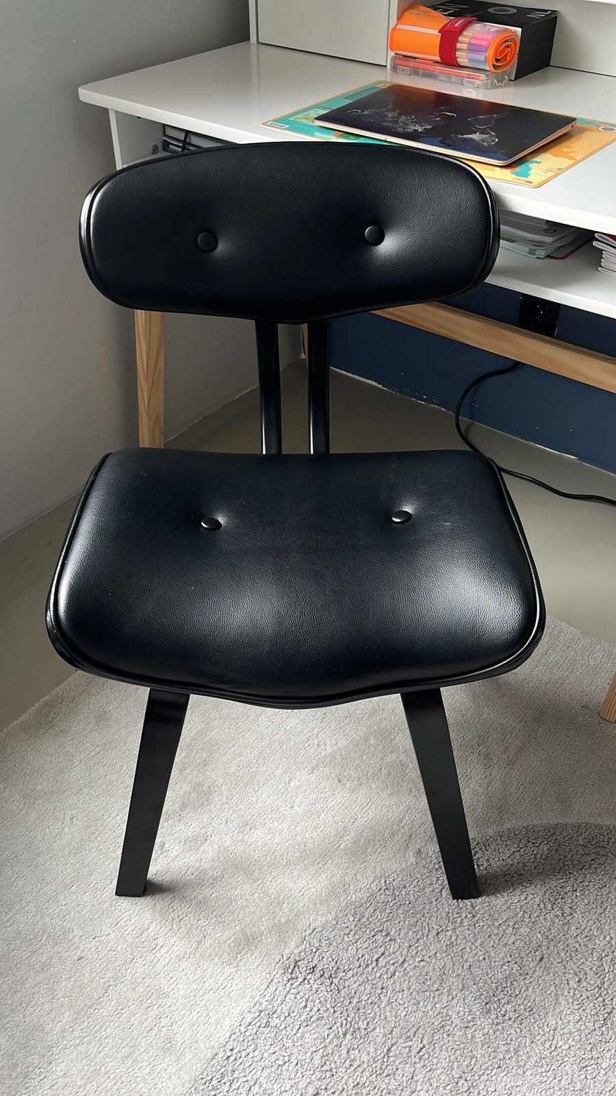 Dutchbone designerstoel zwart, Huis en Inrichting, Ophalen, Zo goed als nieuw, Zwart, Eén