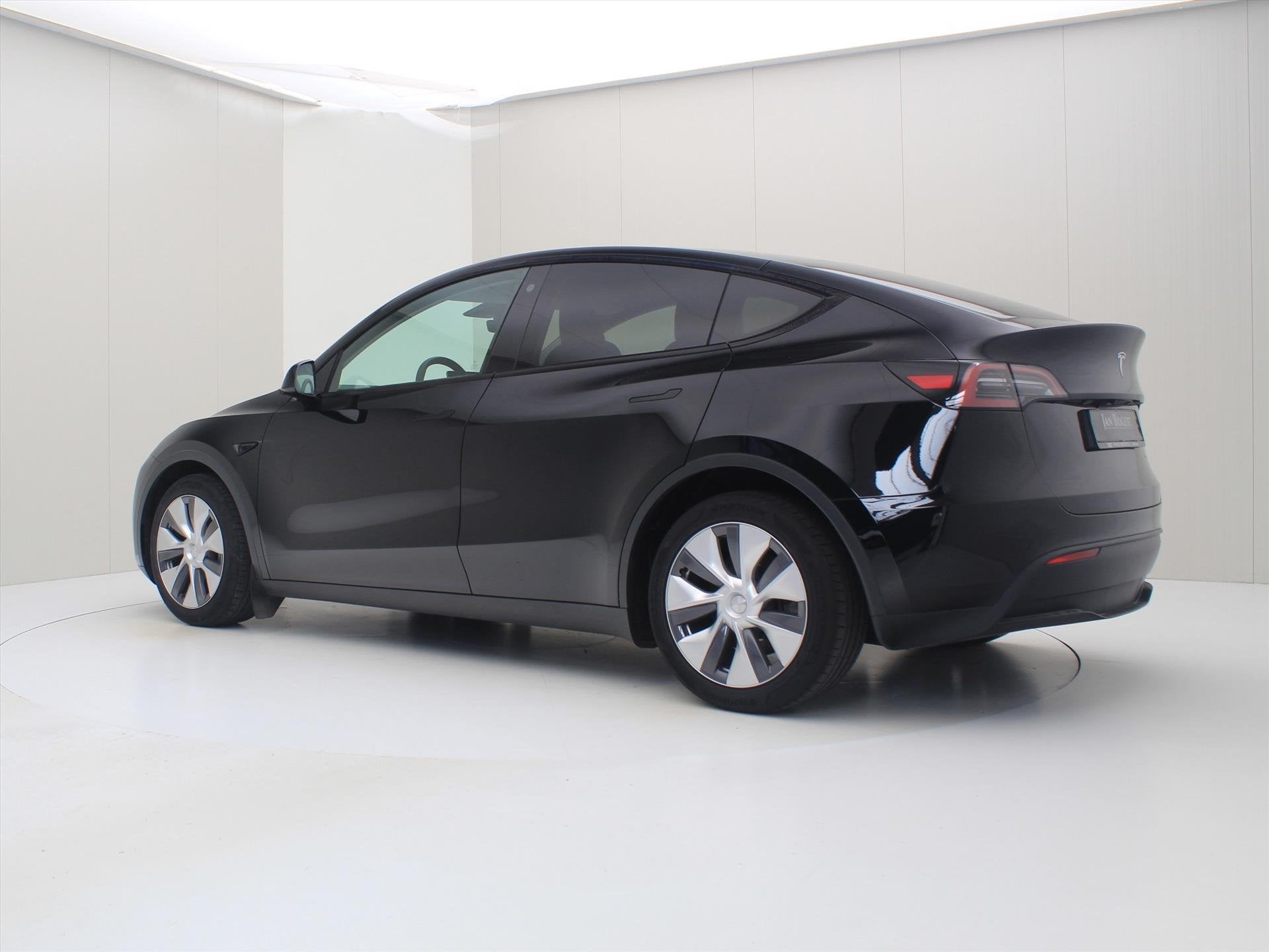 Tesla Model Y Long Range AWD 75kWh 351pk [ AMD RYZEN+ENHANCE, Automaat, Gebruikt, Zwart, Zwart