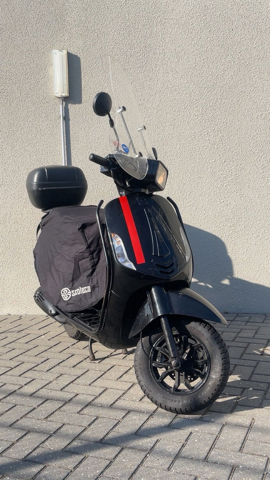 AGM VX50i | Blauw Kenteken | 5600KM, Fietsen en Brommers, Scooters | Aprilia, AGM, Ophalen of Verzenden, Zo goed als nieuw, Benzine
