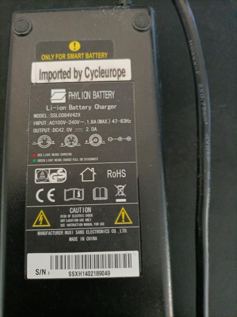 Phylion 42V 2A SMART acculader, Fietsen en Brommers, Overige Fietsen en Brommers, Gebruikt, Ophalen of Verzenden