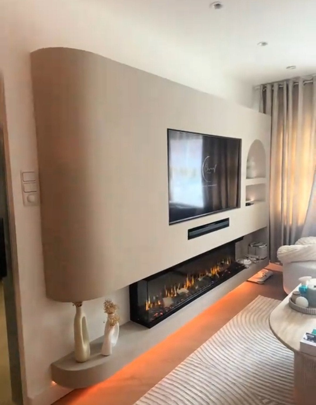cinewall stukadoor tegelzetter koof ........., Overige merken, LED, 50 Hz, Ophalen of Verzenden
