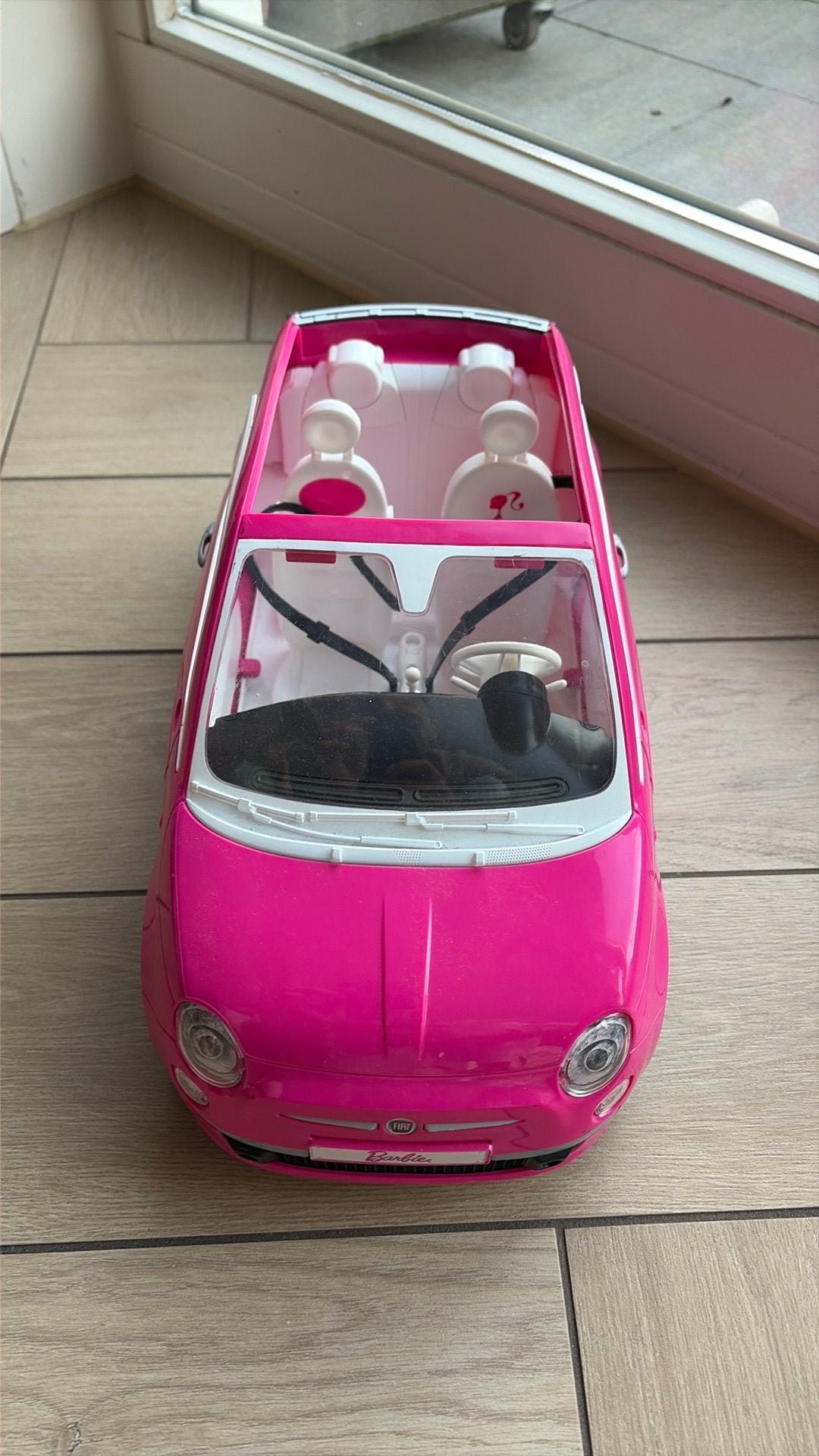 Barbie - auto, Ophalen of Verzenden