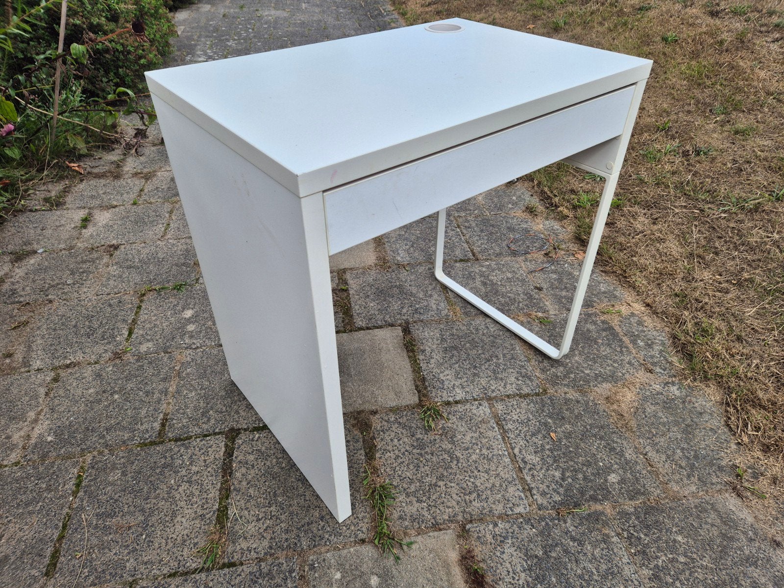Micke Ikea met stoel, Ophalen, 25 tot 50 cm, 50 tot 100 cm, Minder dan 100 cm