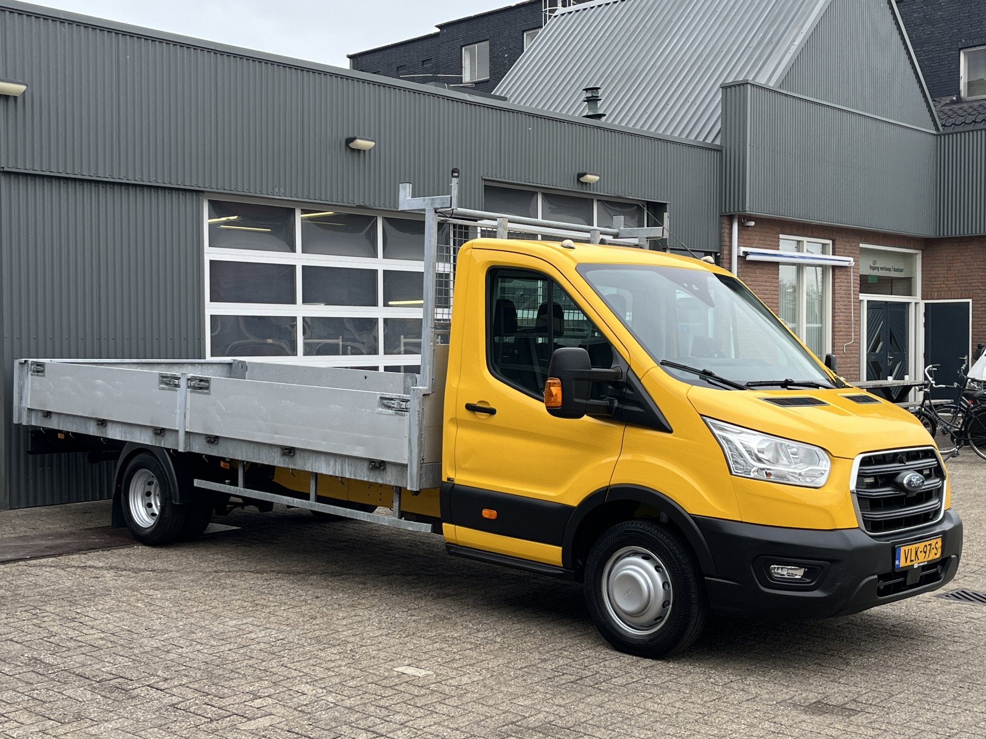 Ford Transit 350 2.0 TDCI L5 RWD Export price! 5.0M laadbak, 4 cilinders, Bedrijf, 170 pk, Ford