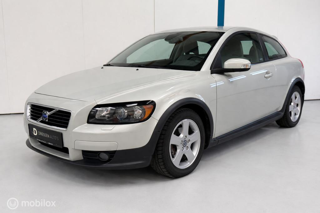 Volvo C30 1.8 Summum 58.000KM / LEER, Voorwielaandrijving, 1228 kg, 125 pk, Gebruikt