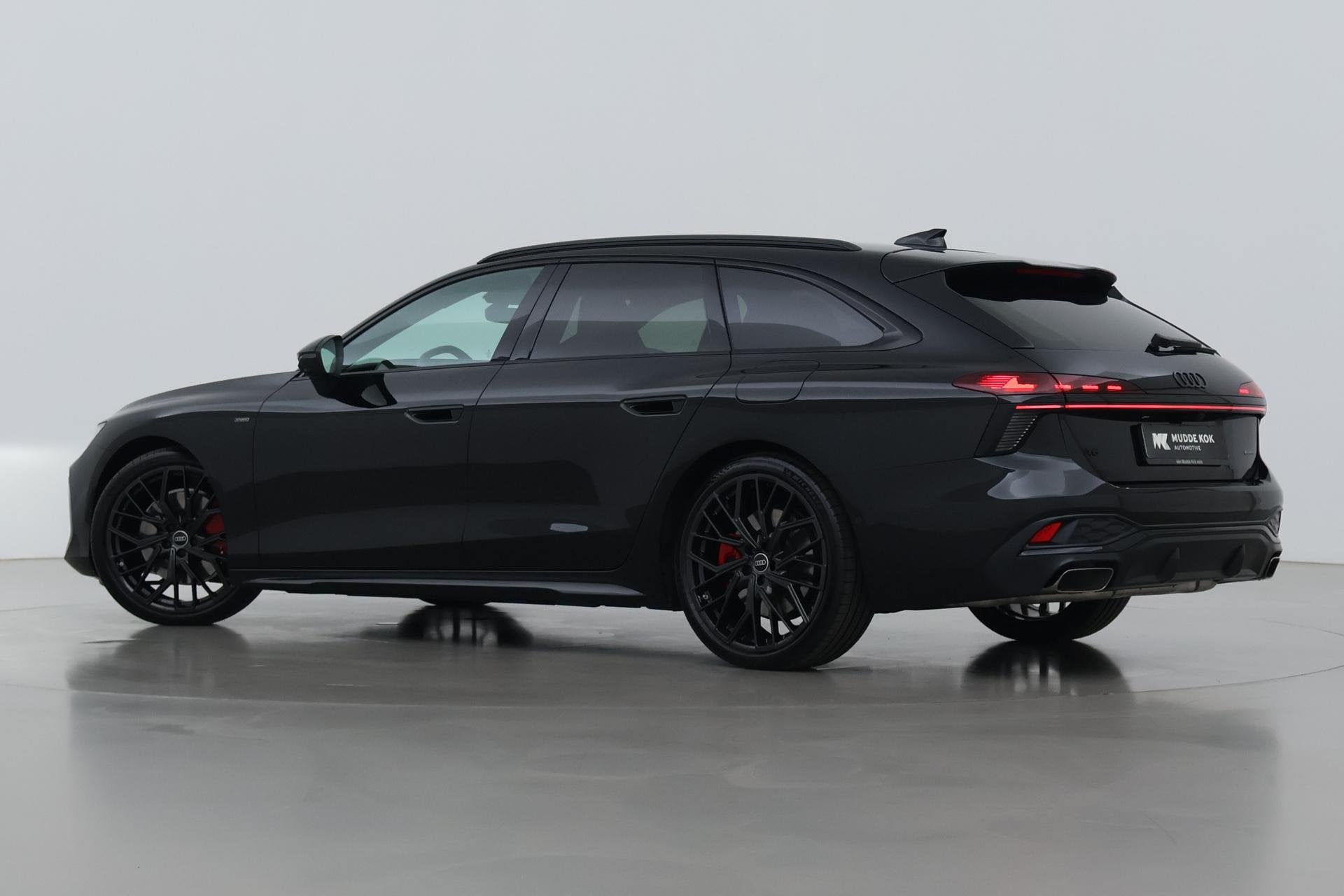 Audi A6 Avant 2.0 e-hybrid quattro S edition Competition | A, Auto's, Automaat, Euro 6, 4 cilinders, 150 min