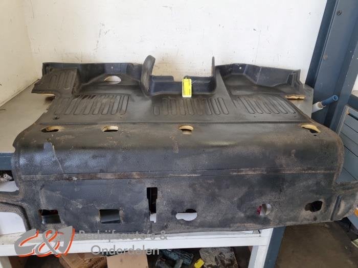 Vloerbedekking van een Renault Master, Gebruikt, -, Renault, -